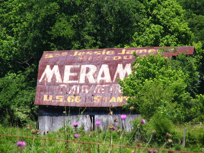Meramec Caverns Barn 162826555